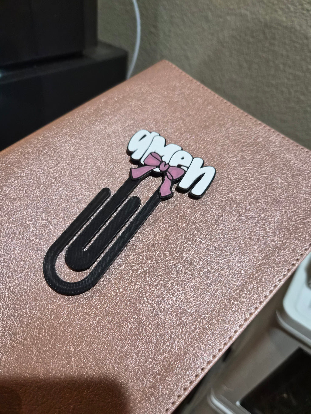 Amen and Bow Jumbo Paperclip |  Faith Theme Stationary